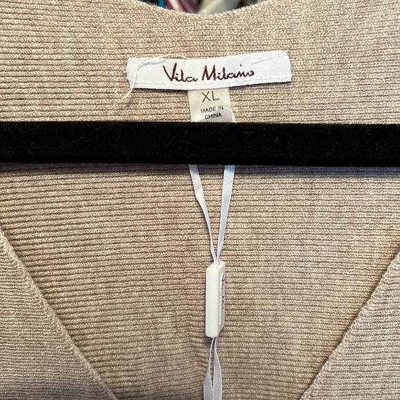 NWT Batwing Oatmeal Sweater - Picture 4 of 7